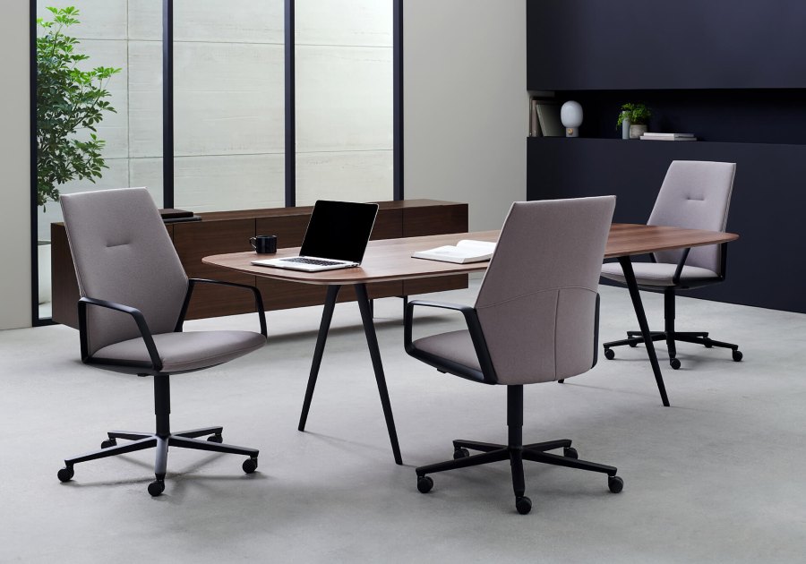 Davis Furniture — A-Table