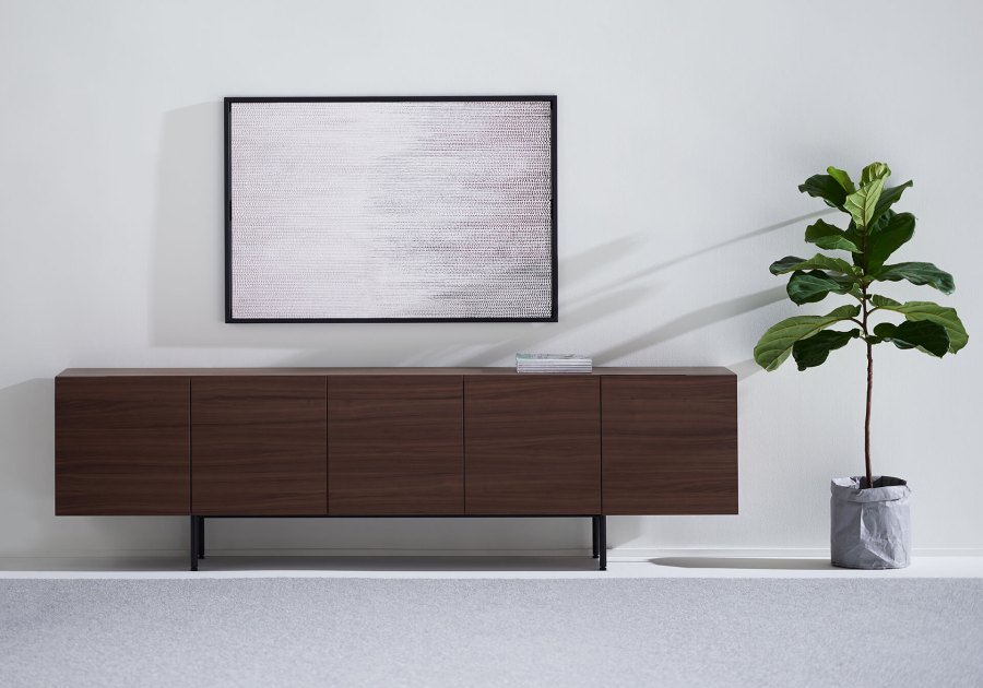 Davis Furniture — Hue