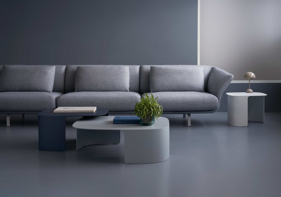 Davis Furniture — Capas