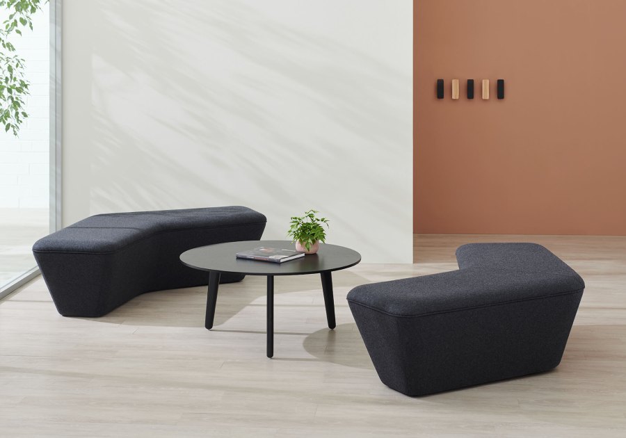 Davis Furniture — Q5