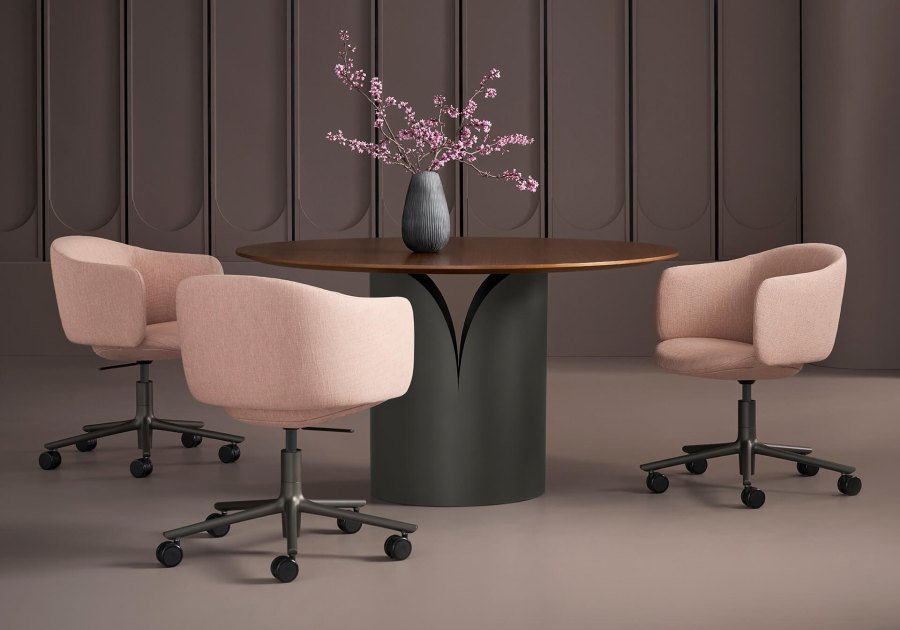 Davis Furniture — Vida
