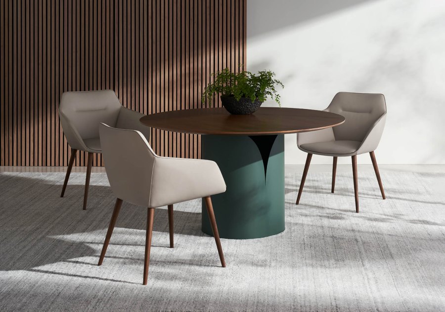 Davis Furniture — Sachet Conference