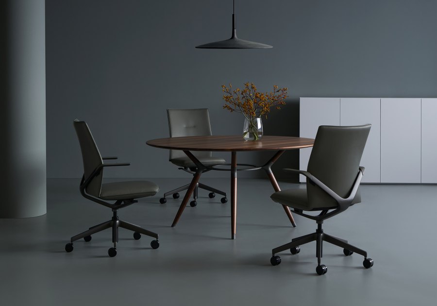 Davis Furniture — Linq