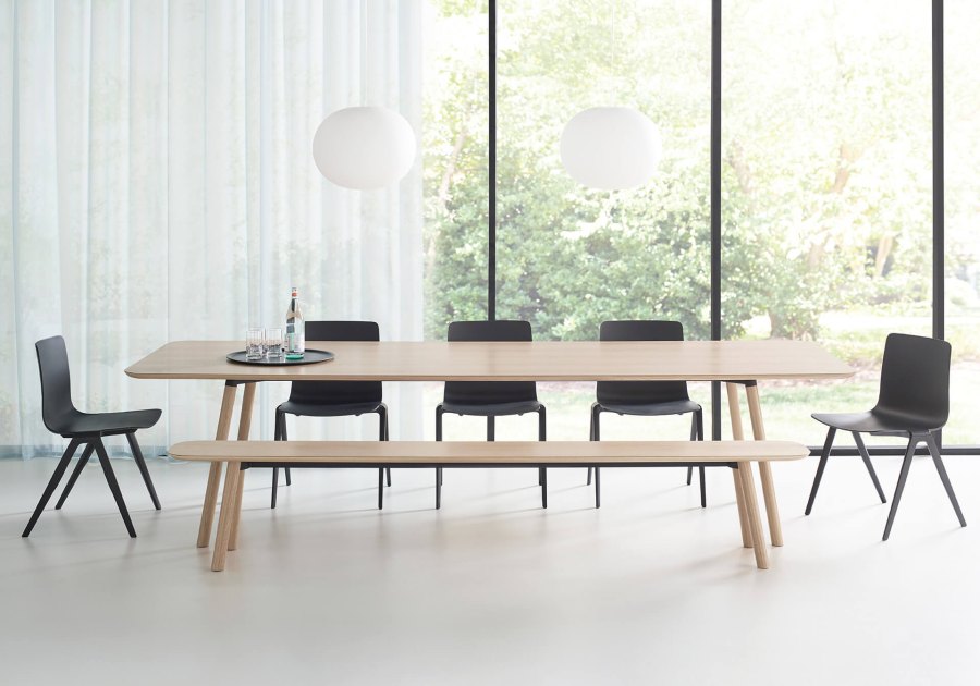 Davis Furniture — Inform