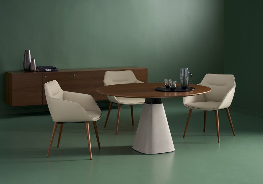 Davis Furniture — Tavo
